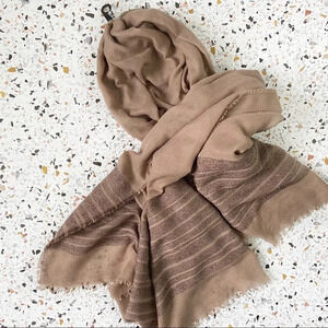 NWOT Mauve SCARF FASHION ACCESSORY GLITTER STRIPES DETAIL ONE SIZE